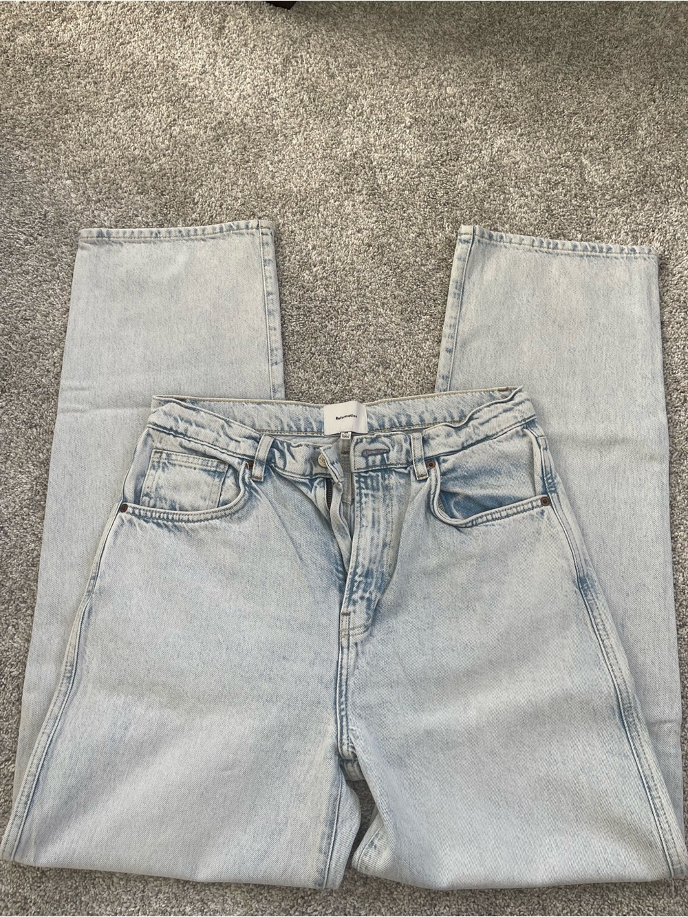 Reformation Val 90s Mid Rise Straight Jeans Shasta 29